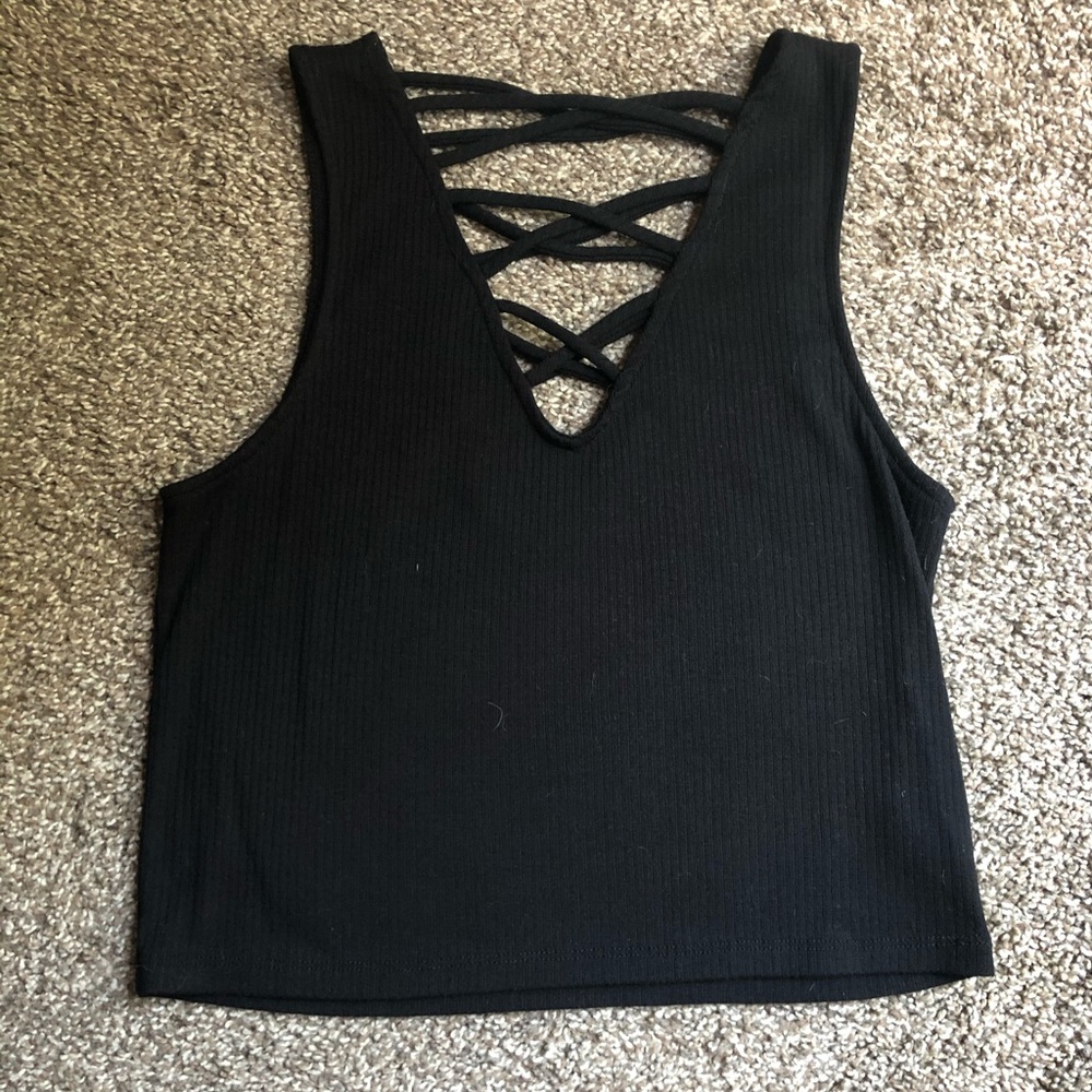 LA HEARTS— Fitted Crop Top